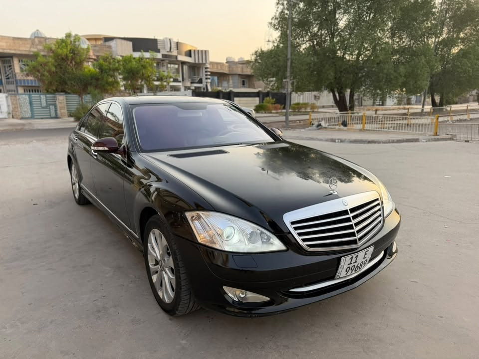 فووول مواصفات مرسيدس S550 وارد يابان  موديل 2006  جديدة جاهزة من كلشي حدادية كير محرك تبريد 
ماشية 200 الف كيلو   
باب طويل لارج
ابواب شفط 
5 بردات
ويل كب عين الشمس
حساسات امامي خلفي 
نظام صوت هارمن كاردن
فتحة سقف
داخل جلد بيجي ملكي
كشنات تدفئة وتبريد ومساج وخزن VIP
بردة خلفية كهرباء
مرس قلابة وشفط
جكات 
صندوك شفط
مكينه 8 سلندر 
مكان السيارة بغداد
السيارة كلش جديدة   
بدون ضرر ولا حادث بيها رش صبغ مال يابان السيارة جديدة ومابيها كل نقص
السعر 150$
 :***********
