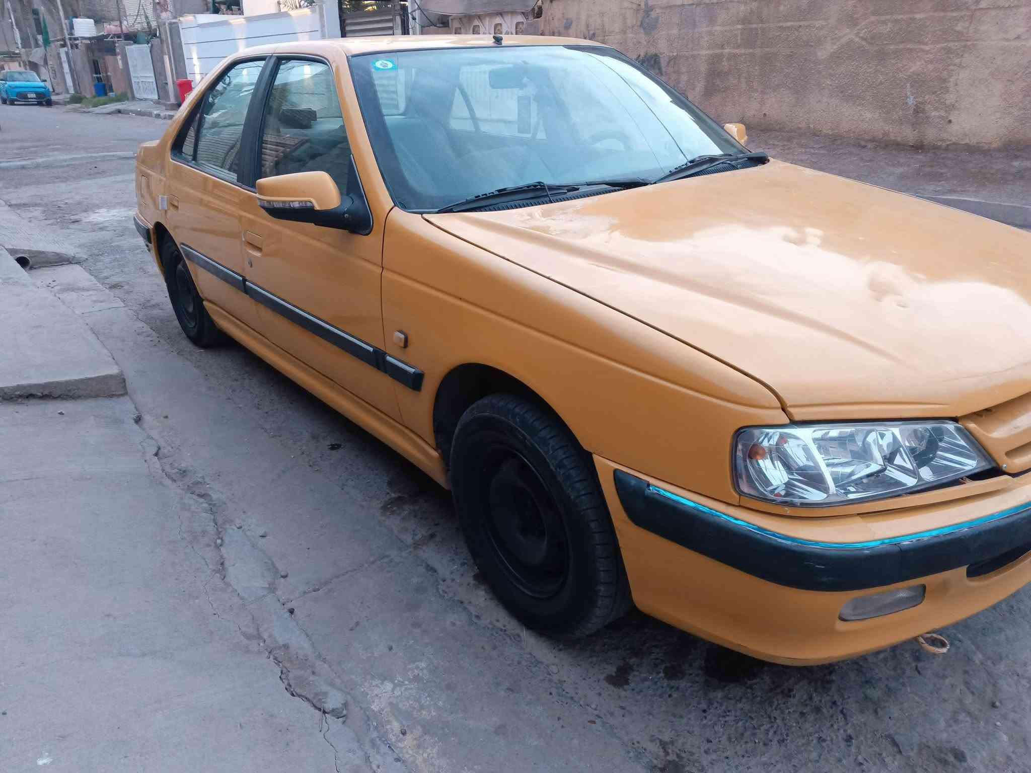 سلام عليكم بيجو بارص 2015
سيارة بدون ضربة بدون تبديل بدون صبغ 
رقم بغداد انگليزي بأسمي مصفرة هيئة وغرامات هزة جديدة السعر  40 
مكاني بغداد 
***********
