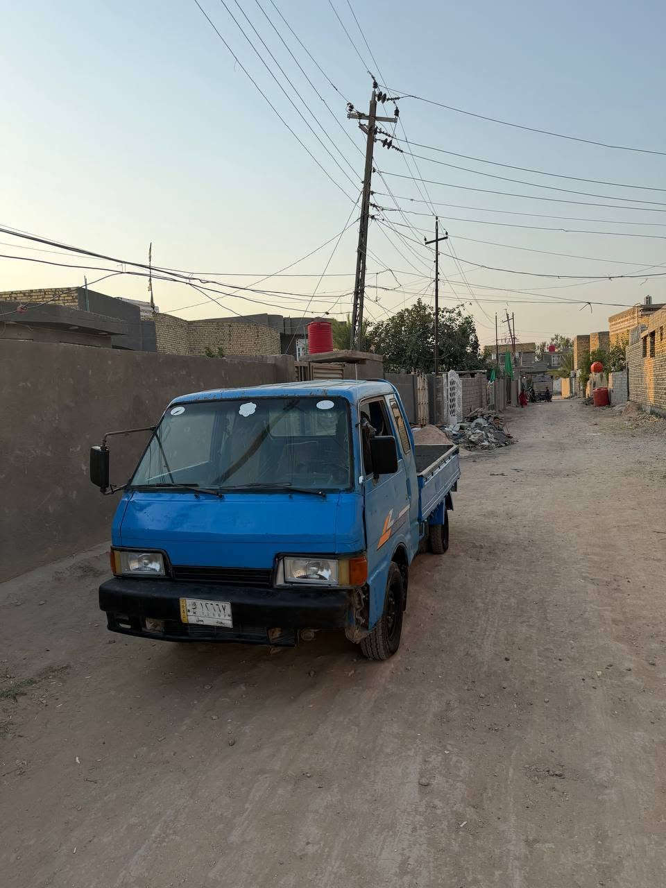 السلام عليكم كيا بنكو 94 قماره وربع 7 جنكال رقم بغداد الماني سنويه عظم بدون تحويل مااندل راعيها اتكفل سرقه وعشائر مكينه وكير واكسل مكفولات شاصي مكفول حداديه نظيفه بور شغال دشبول جديد السعر 27 مكاني بابل ***********
