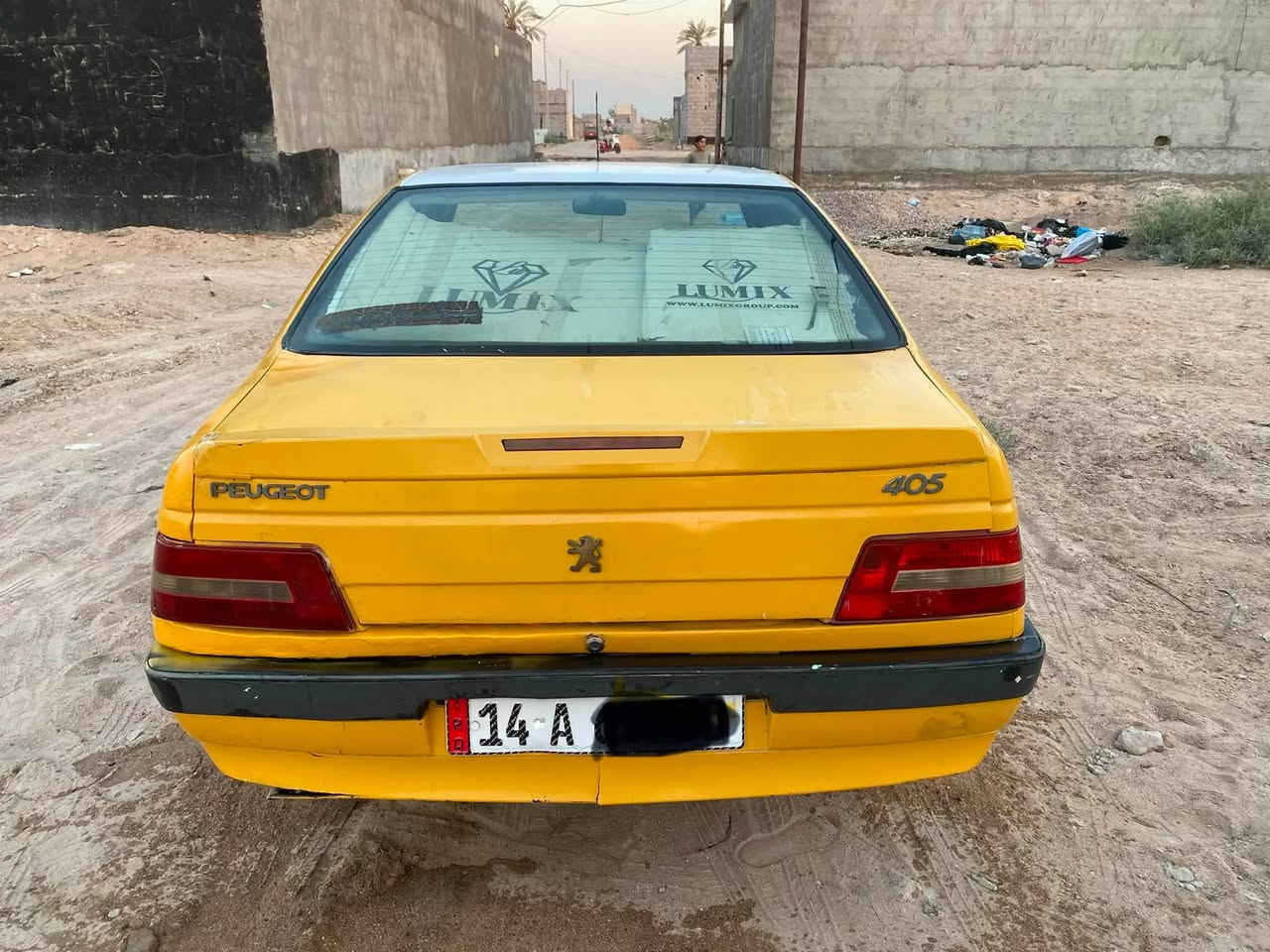 بيجو 405 موديل 16 السياره جاهزه من كلشي كير محرك كهربائيات وحداده وتبريد وبطاين اماميه وعبوه ودينمو وباور كلهن مبدلهن مصفره هيئه وغرامات والسياره باسمي السعر 32 للاتصال ***********
