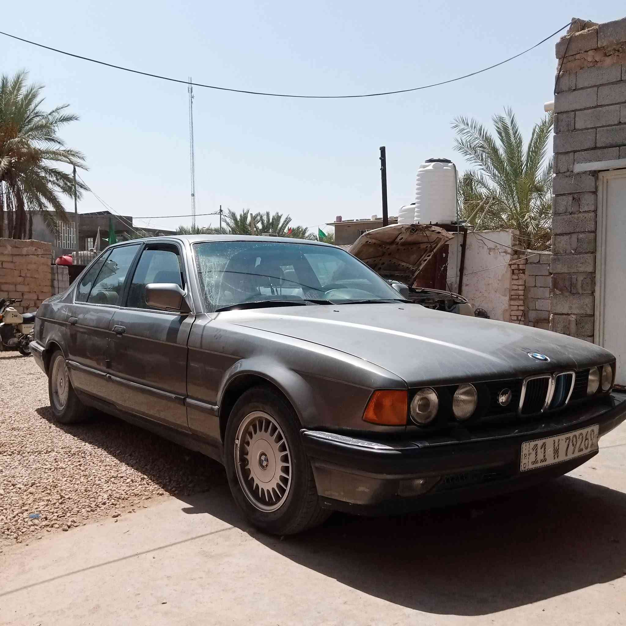 السلام عليكم بي ام دبليو للبيع حجم 730 مديل 92 رقم بغداد نكليزي هزه جديده ال 30 مداور مباشر السعر 50 وبي مجال مكان كربلاء عين التمر الاستفسار عل رقم ***********
