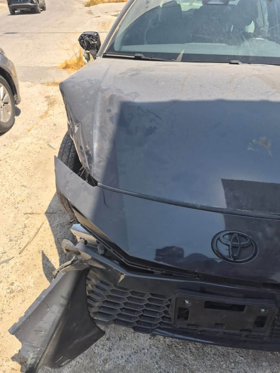 السلام عليكم
كامري 2025 فئة ES بدون تصليح 
حادث ورقم الشاصي مرفق مع المنشور 
سعرها 165 موجودة بالحره 
وتدخل على كتاب شهداء 

للأستفسار الاتصال ***********
