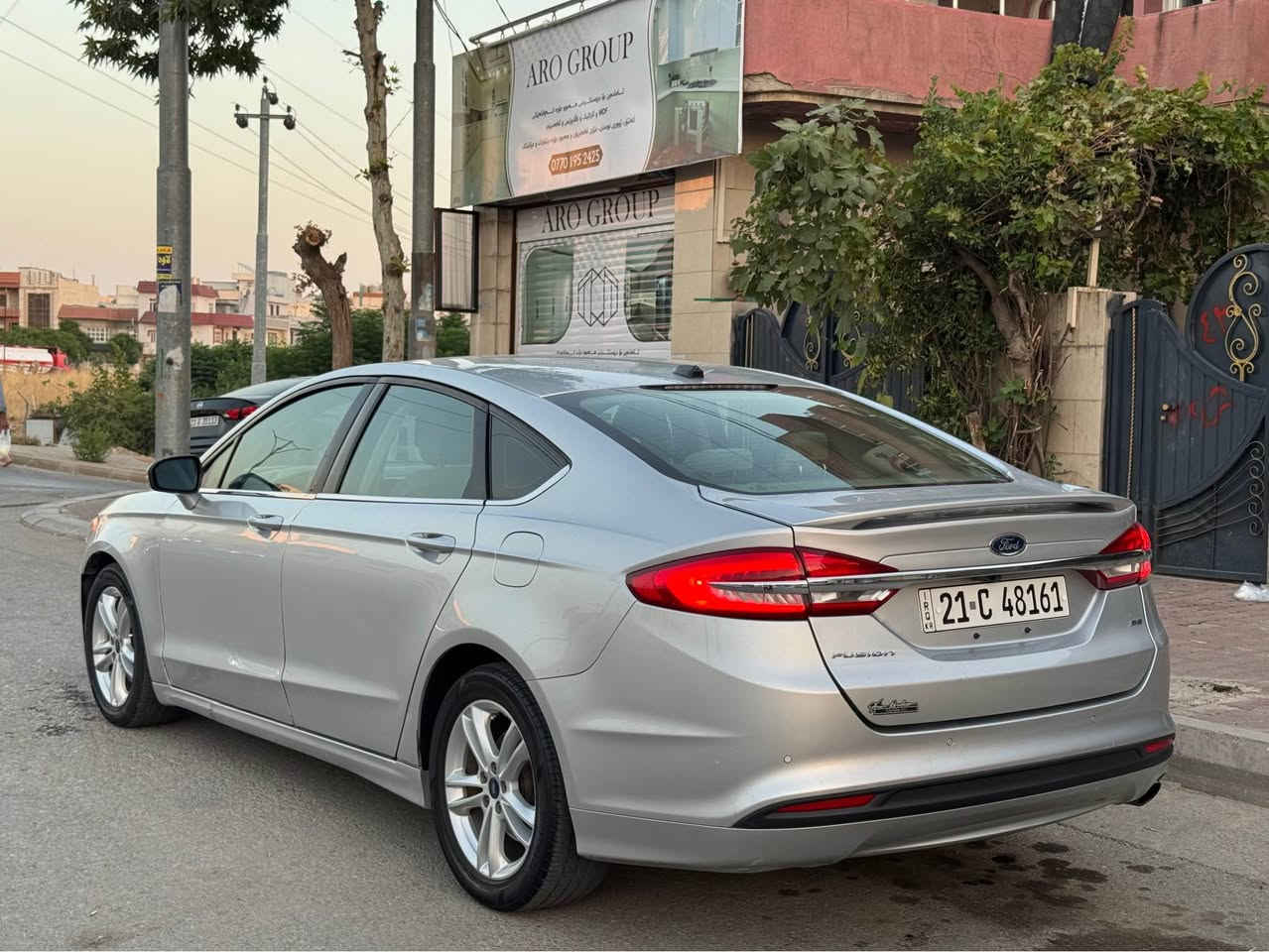 Ford fusion 2018 SE 
مەکینە ٢.٥ مەرخوب سەنەوی تازەیە بە ناوی خۆمانەوەیە گیر و مەکینەی بەشەرت کۆدی دەرگا گیج ئەلکترۆنی لایت لید ناو زەرد سەیارەکە مالی دۆستە بەس ماشااللەی ئەو گێرومەکینەی کارەبای تەقەورەقەی هەموو گیانئ بەشەرت سعر 105گەلاو مەعامەلەیەکی کەم شوین سلیمانئ رقم تلفون 🩶***********🩶***********🩶 بنجوين, السليمانية

