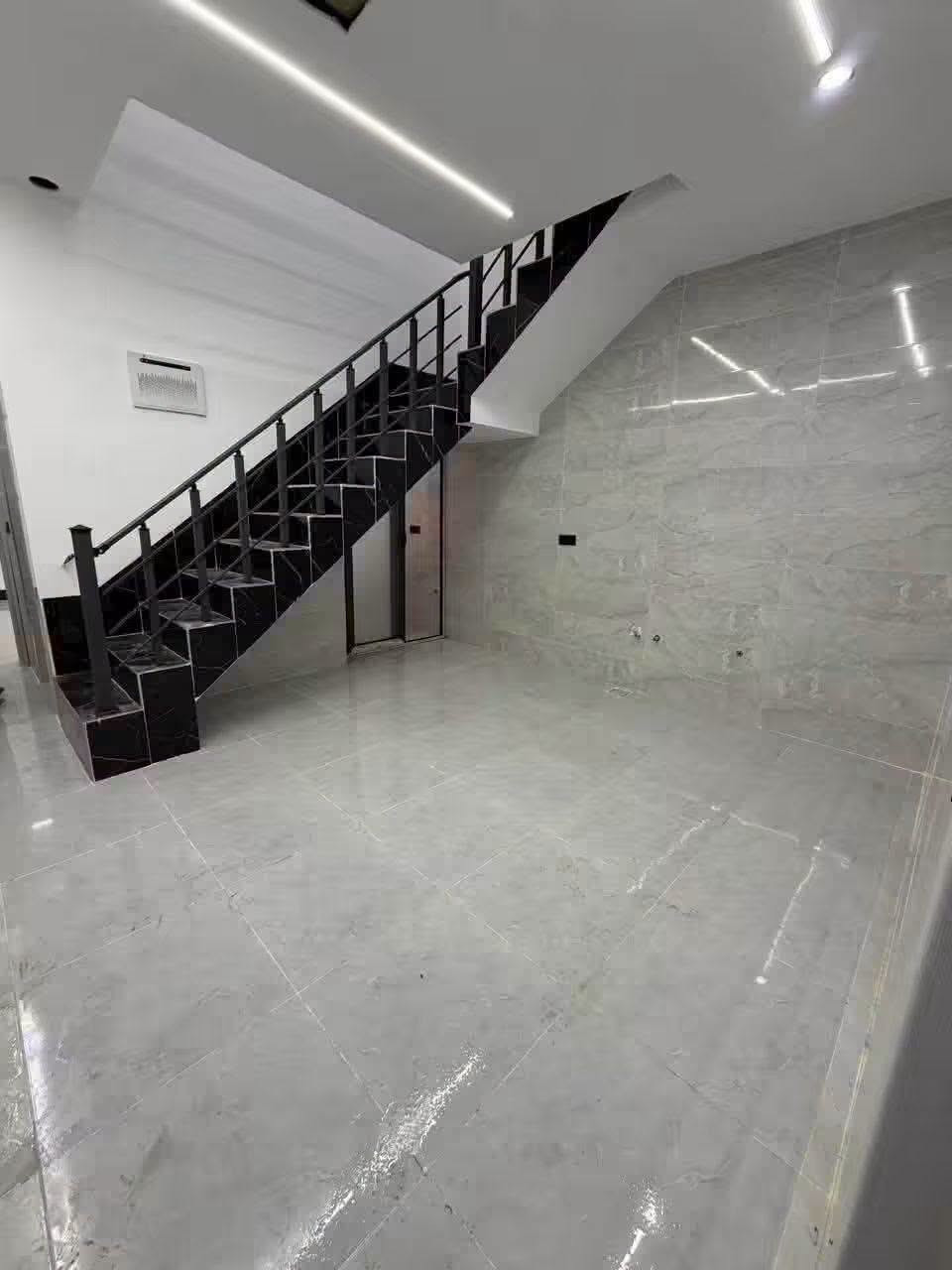 طابو صرف • حي العسكري • ١٠٠م