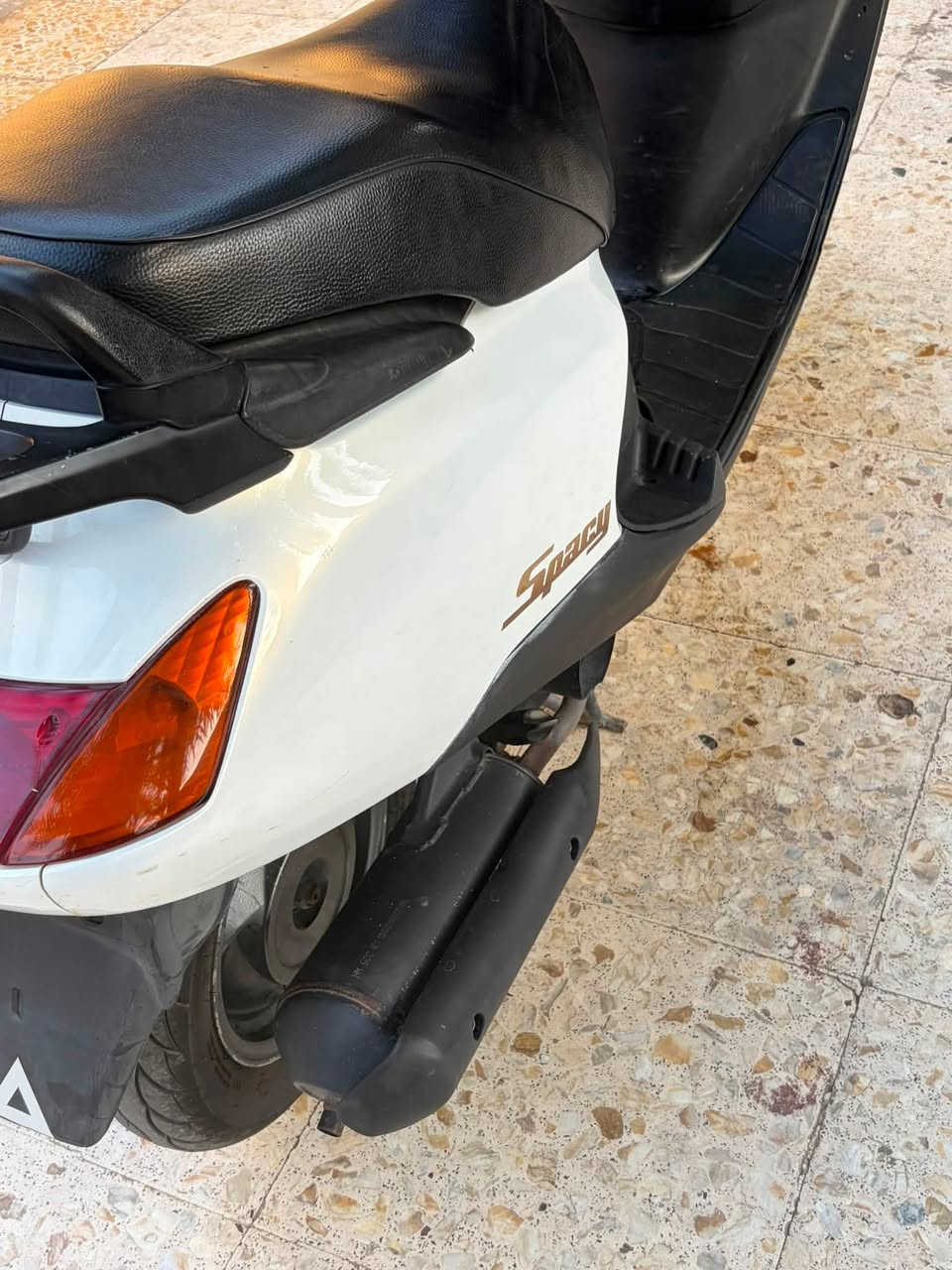 دراجه سبيسي رمبه مكفوله كفاله عامه دراجه فقط الشخوش الي موجوده بلصور الاستفسار ***********
