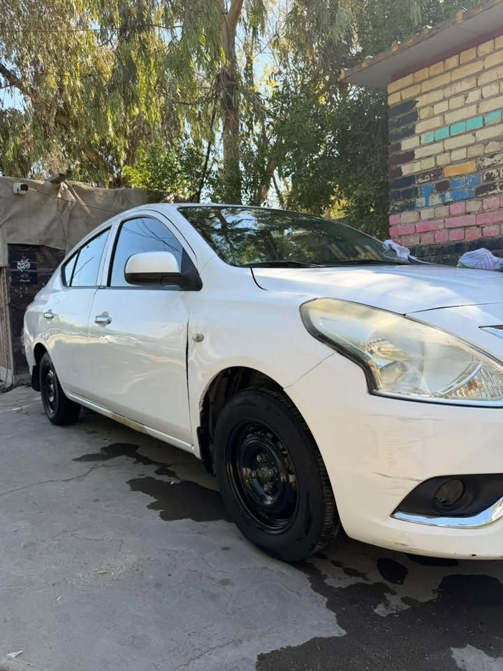 نيسان صني هندي 2020
ماشية 240km
الظرر تبديل باب الصدر+الخلفي(بارد بالجاملغ الامامي+ربع حار الجاملغ الخلفي)والصفحة نفسها  مرشوشة مطابقة لون
الجهة الثانية فقط شبر بارد يم قبق البانزين
كير ومكينة مكفولات+باتري جديد
دوشمة ارضية وكشنات 
رقم اربيل_سنوية نافذة
عندي وكالة بيها ماخذها زيرو من الشركة
السعر 85 ومجالها بسيط
***********-بغداد-الشعلة
