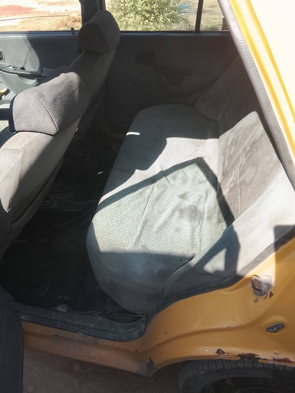 موديل 16 بيها صبغ ابيع مصبوغه عام كير مكينه صدر تمام شاصي واحد بي فطر عليها غرامه تقريبن 300الف تحويل مباشر السعر 15 مكان السياره بغداد جسر ديالى الجديد تقاطع النهروان ***********
