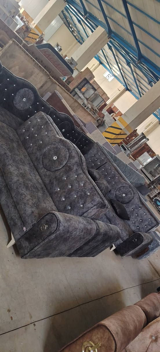 ديوانات جديدة كلمن وسعره الشري يتصل ***********
