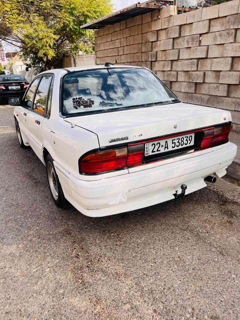 گلاند موديل ١٩٩٠
مه كينه گه وره ٦٣
گيرو مه كينه به شه رت 
ته بريت ساردو گه رم 
پيشو دواى چركه ى نيه
هه زه ى تازه سه نه وى تا ٢٠٣١
بةناوى خومة تةحويل وةكالة بةشةرت
سةيارةكة مالي دوستة بةشةرتى دارو بةرد ايفروشم
هه ر تةرايةكو و ليخورينيكى بةشةرت اوةى دة اوپل بهينى

***********
*********** شمشمل, السليمانية

