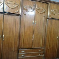 مطلوب • غرفة نوم
