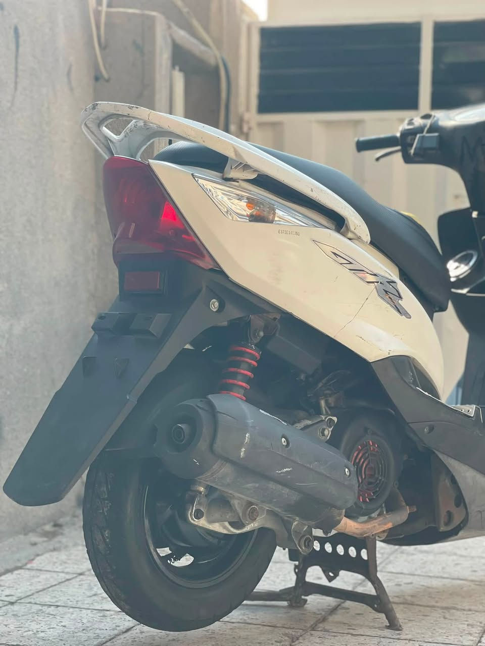 للبيع ماكس ثعلب مكفوله كلهه ماشيه 34 مكينه برغي ما مفتوح بيهه مابيهه يي نقص السعر خاص او تتصل مكاني الشعله ***********
