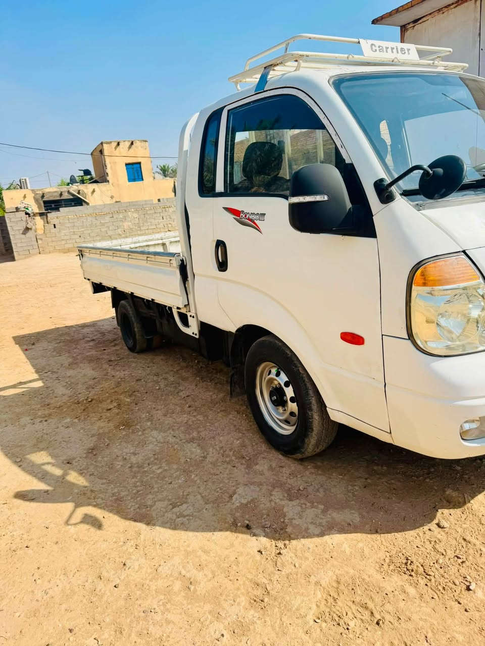 سلام عليكم كيا موديل ٨ تحويل مباشر سيارة اطرنبة محورة بم ونوزل سيارة جاهزة من كلشي بيهة الدواير صبق تبخير بكانات  ميكانيك كلة جديد المكان بغداد اتصال *********** السعر ٨٥
