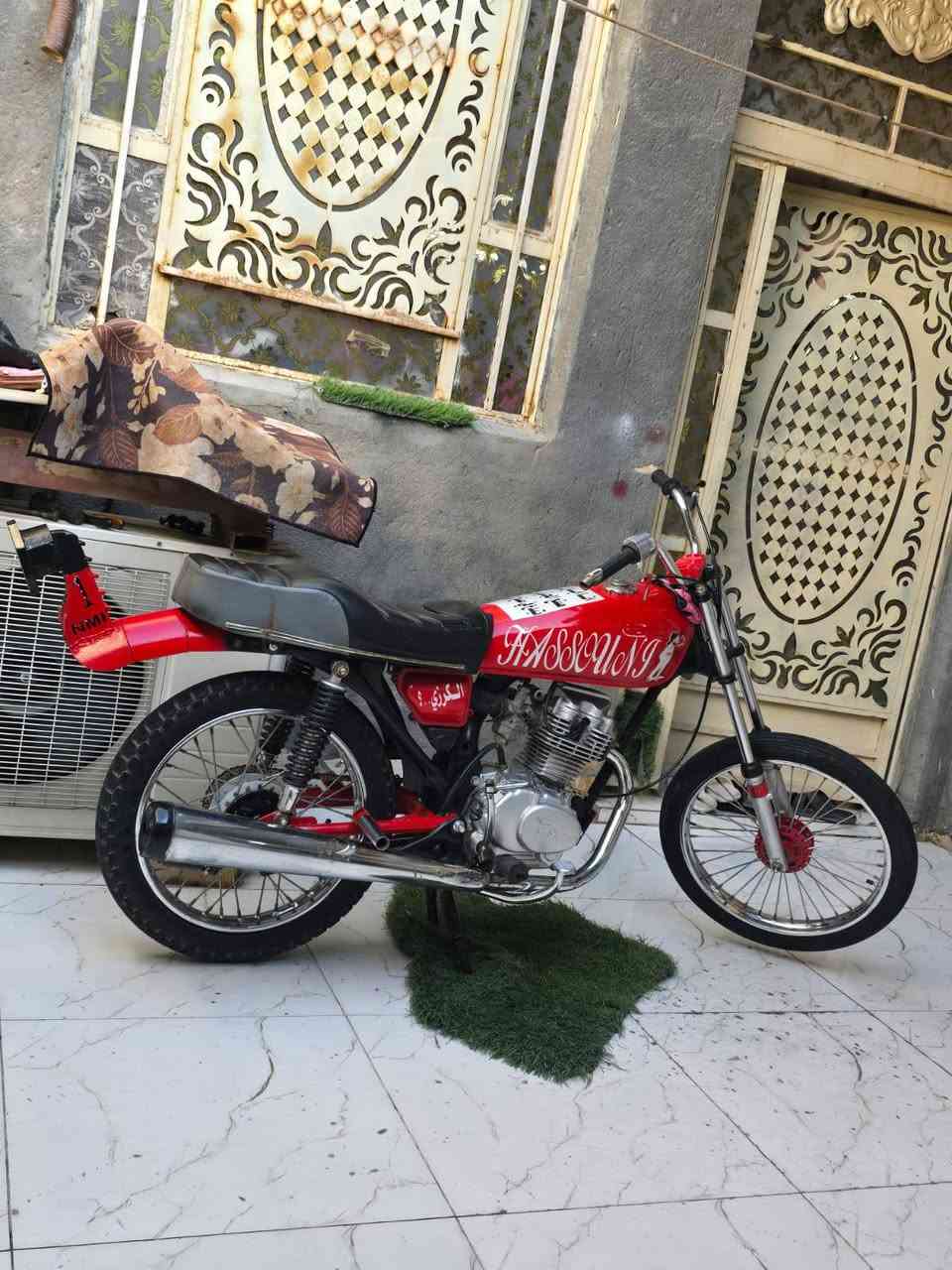 السلام عليكم دراجه للبيع شاصيه تايكر اوراق اصولي وتعميره جديده مكينه اصلي دراجه كلشي مانقصه 
مكان شطره 
***********
