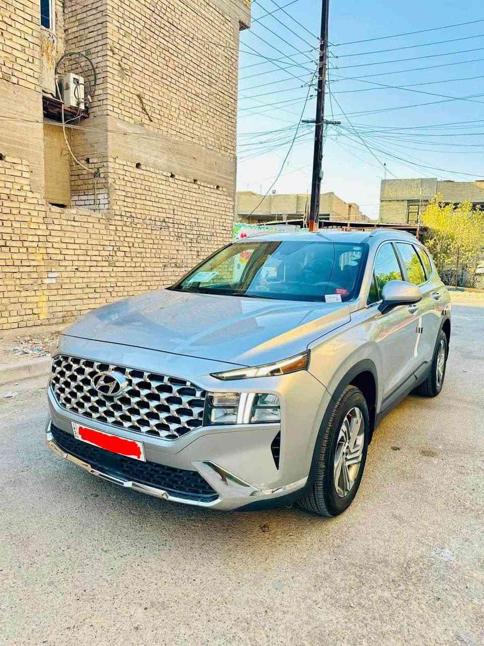 السلام عليكم عندي سنتافيا 2023 للبيع وارد امريكي حادث بسيط بدون اي دواخل بيها جاملغ وبابين صبغ صور الحادث مرفقة بالمنشور سيارة جديدة ماشية 50 الف كيلو تريد تحويل تريد وكالة مواصفات 
1-بصمة 
2-كشن كهرباء 
3-شاشة جبيرة تاب 
4-كامرة دوارة 
5-حساسات امامية خلفية 
6-رادار امامي 
7-رادارات جانبية 
8-لايتات زنون 
9-كير دكم 
10-تحديد مسار 
11-اربع وضعيات قيادة 
12-ويل كروم 
13-داخل لونين 
14-تبريد منفصل 
15-تبريد قطعتين 
16-هند بريك بصمة 
17-اوتو هولد 
18-نظام اطفاء ذاتي 
19-تشغيل عن بعد 
20-لدات امامية زنون 
وبعد بيها مواصفات مكان السيارة بغداد الطوبجي  اللاستفسار الاتصال ***********
رايدها 160 وبيها مجال بغداد, العراق
