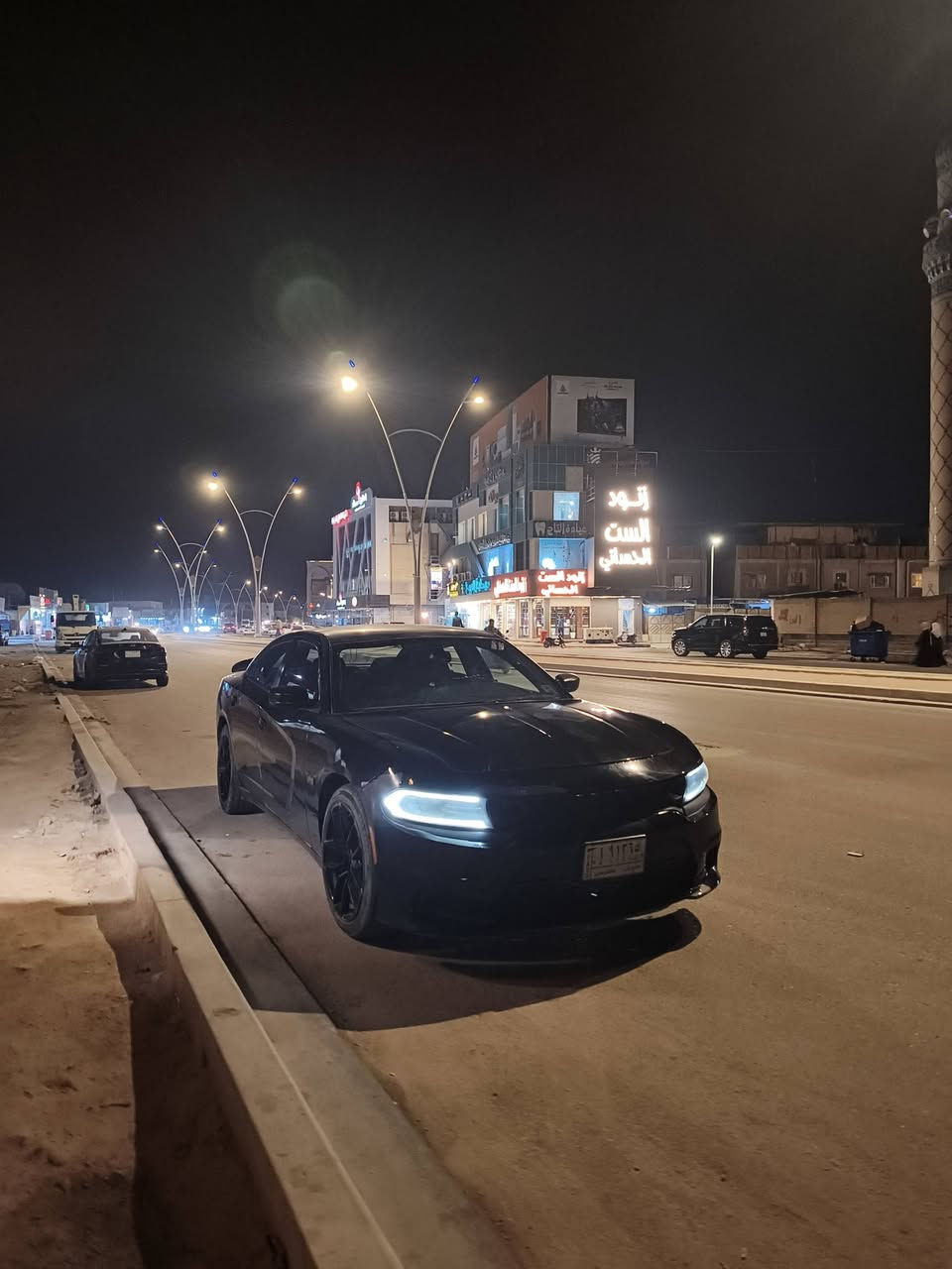 السلام عليكم للبيع جارجر ٢٠١٥ sxt ب ١٤٢ وبيها مجال السيارة وارد كندي حادثها مناك عامود صغير طايح على تكم وهنا بالعراق صار بيها صبغ قطع اثر جراد وطخات ابيعلك حزام القمارة ما مصبوغة السيارة اكفلك محرك وكير وكهربائيات وشاصي ولغد وكلبة السيارة ما ناقصة برغي بس صبغ للدعامية مكانها البصرة *********** اذا عندك k5  سوناتة الشكل الي قبل جديد او كامري اراوس
