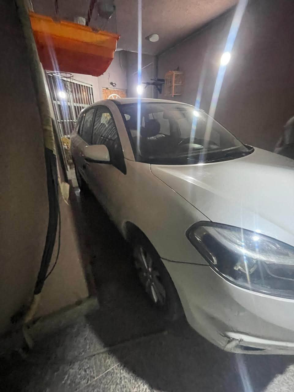 للبيع رينو كوليوس 2016 لون ابيض محرك 2500cc
نظافة عالية - جاهزة للتحويل
بغداد
للتواصل: *********** - ***********
