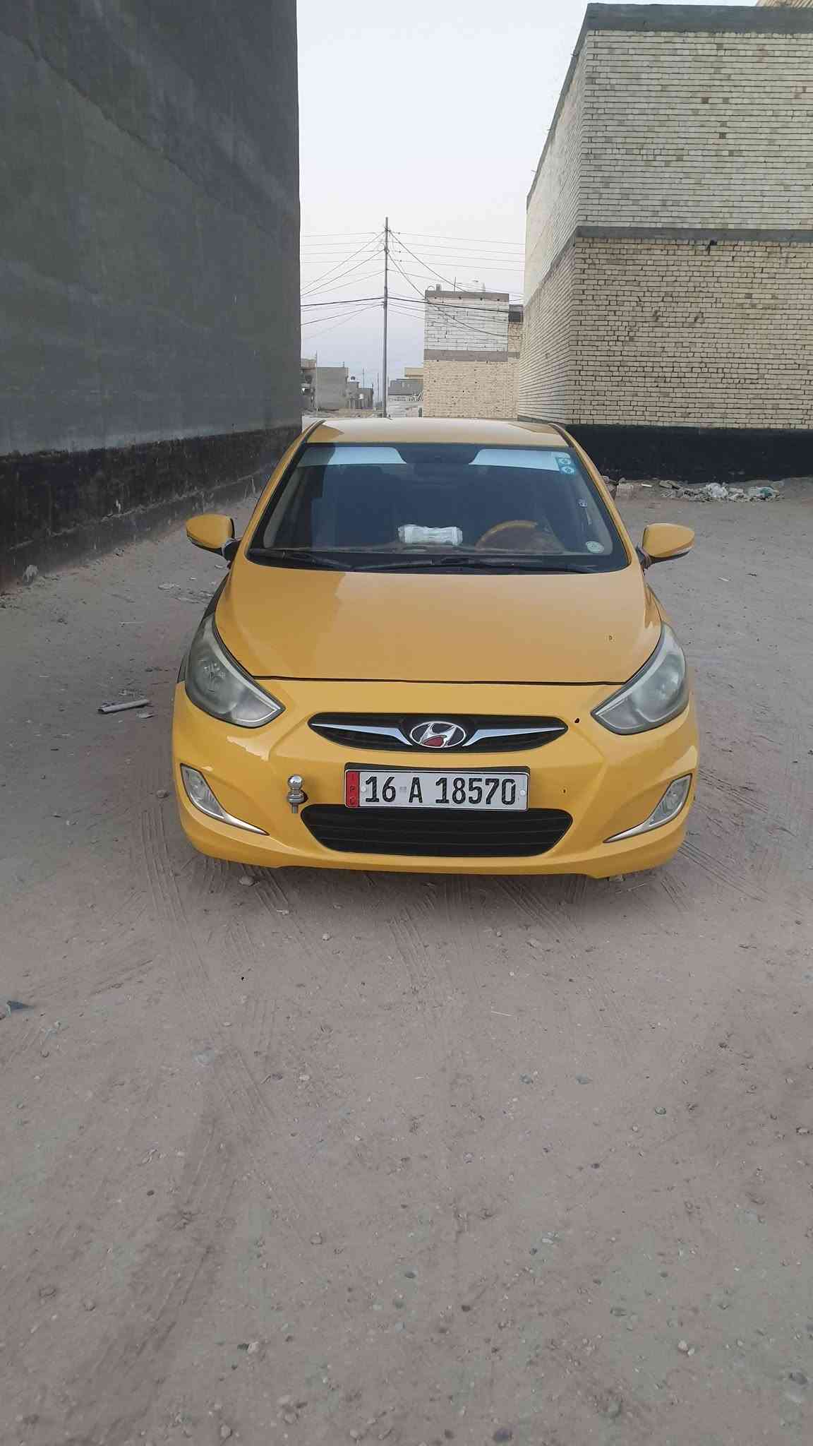 السلام عليكم   اكسنت موديل  14   بيها جاملغ  مبدل   ول ثاني  جاملغ  مفتوح   
كفاله عامه  ما عدا   الموضح  بل صوره  
مصفره  هيئه وغرامات  مداور   نفس اليوم 
السعر  80  قفل  ***********
