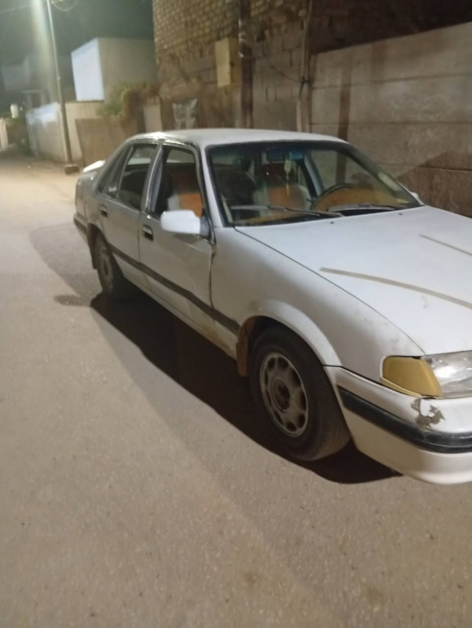 للبيع برنس موديل1995 السعر 30وبيهة مجال الهاتف ***********
