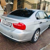 للبيع E90 موديل 9 حجم 328 فول مواصفات سلايت كشنات كهرباء ونظام ميموري ...