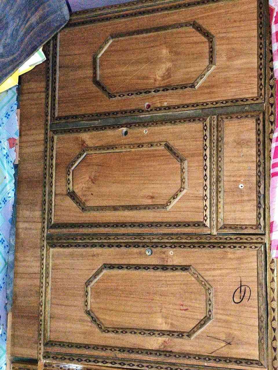 كاونتر ٤ بوب • بوفيه ٣ بوب جرار • نضيف
