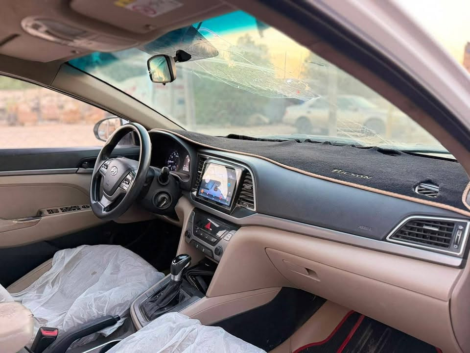 للبيع النتره خليجي سوبر رقم اربيل بسمي تحولي أو وكاله السياره مكفوله فول موصفات مكينه 2000فتحت سقف مكاني بغداد السعر120 🤝الشراب  يتصل ***********
