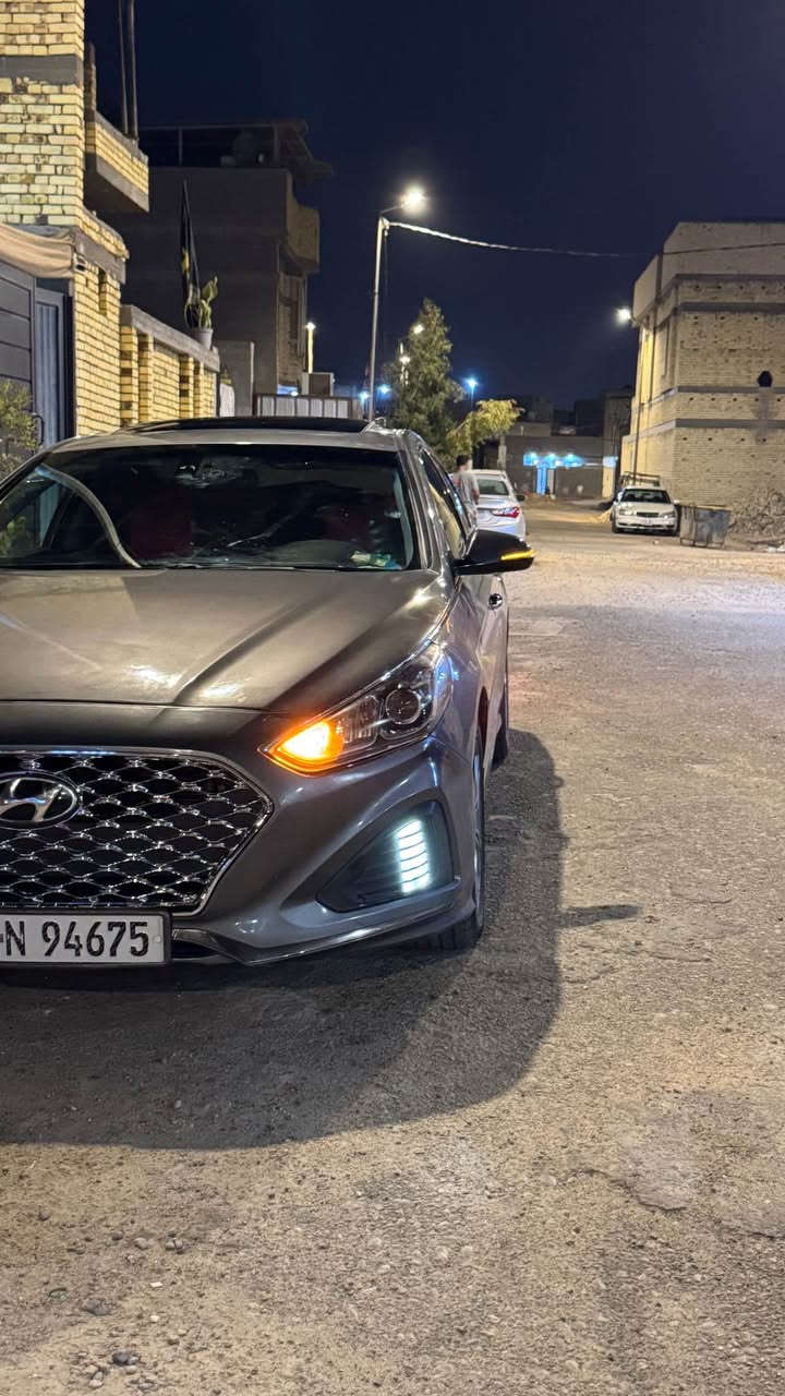 سوناته وارد امريكي موديل 2019 ضربه اماميه
سياره فول لمتد اخر مواصفات محرك كير كفاله
للستفسار 
*********** البصرة, العراق

