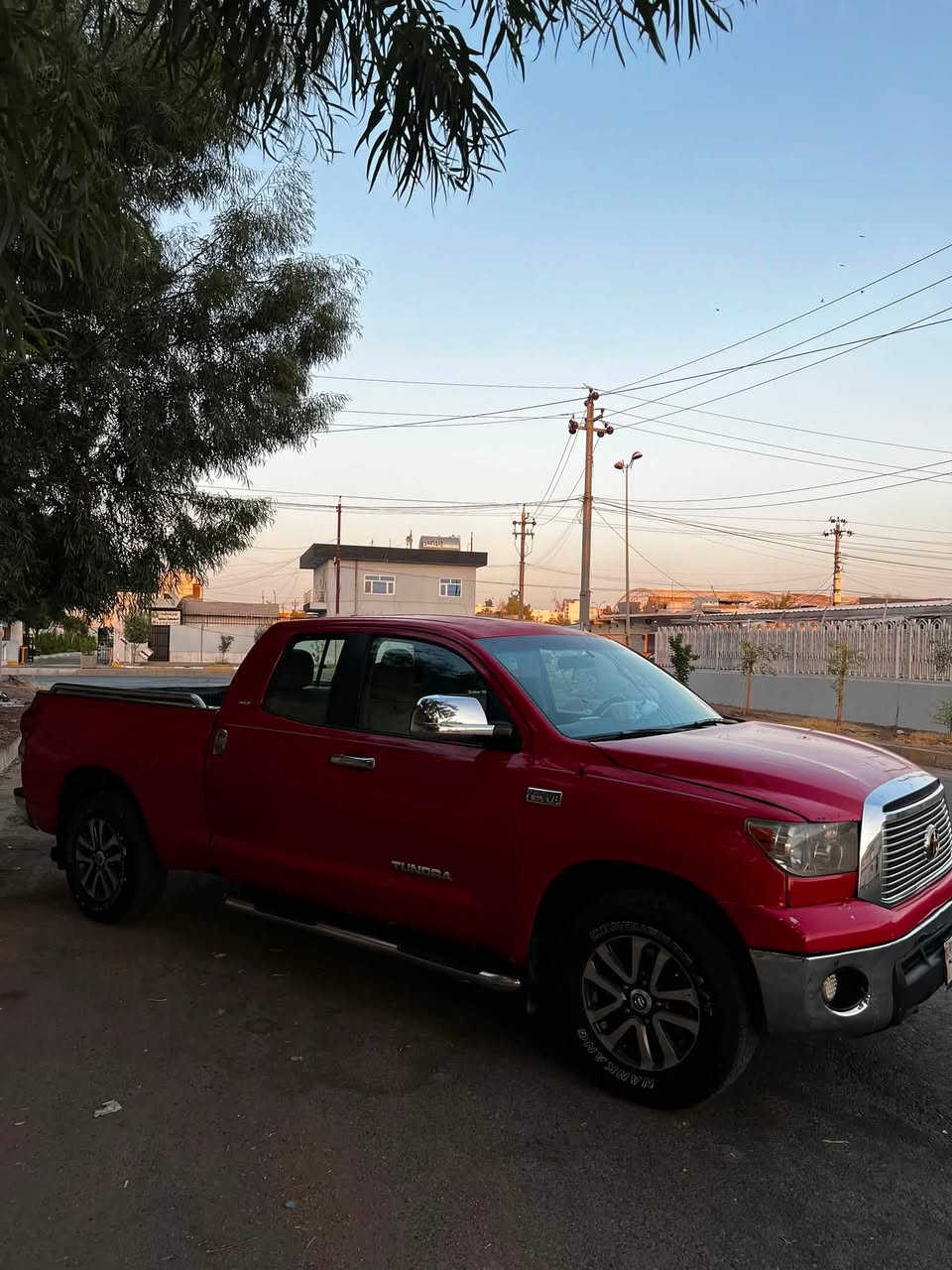 تويوتا تندرا ٢٠٠٨  بي جاملخ وبونيت وصفحه سكن بودي بي سبوخ مكينه كير واكسل شرط سعر ١١٥ ورقة بيها مجال 
(واتساب)
اسيا ***********
