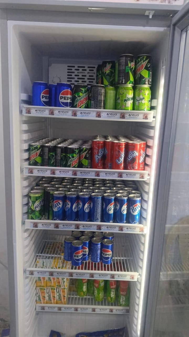 السلام عليكم
عارضة جديد ب 300 الف وبيها مجال 
***********
