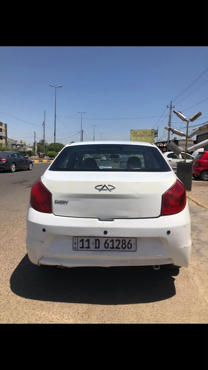 شيري فلاوين موديل٢٠١١تبريد شغال كير ومكينه مكفولات.  بيهه طخه بالباب السايق. بدون صبغ بلاد بعدهه مكان بغداد الغزاليه سعر ٣٠وبيهه مجال بسيط حك الجيه لتواصل واتساب فقط ***********

