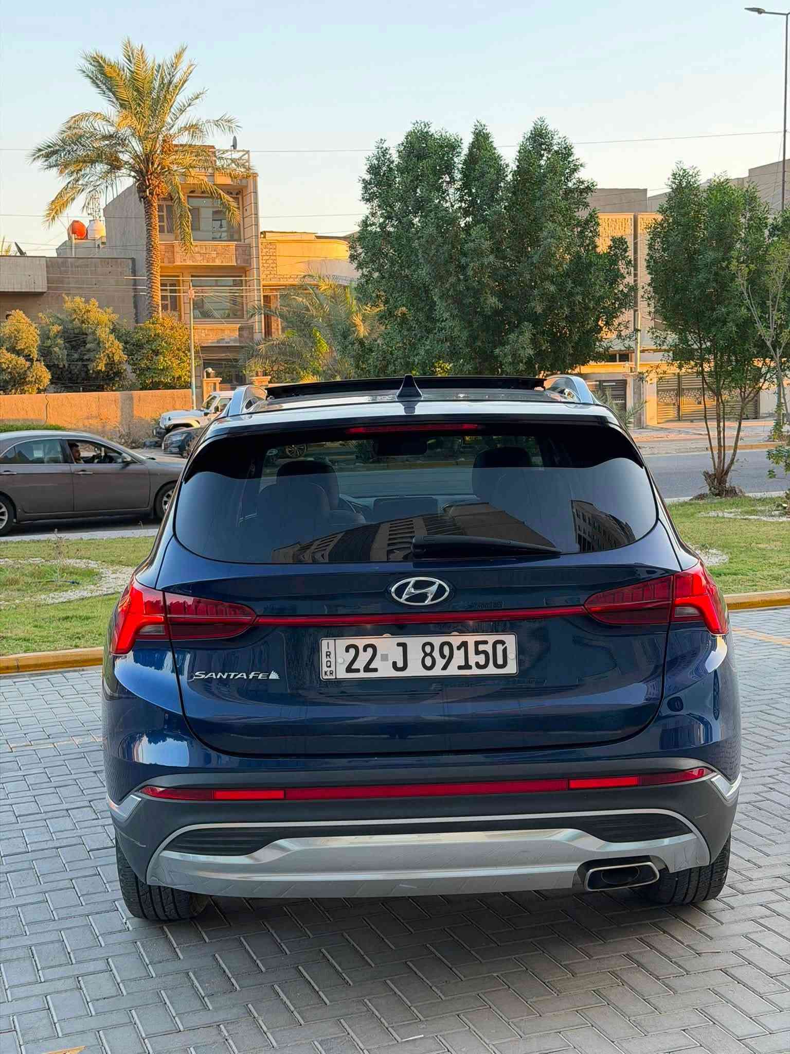 هونداي سنتافي 2022
فول مواصفات 

بدون دواخل 

بدون ايرباك  

مواصفات فول بانوراما

مكينه 2.5L

بصمه 

ابواب بصمه

تشغيل عن بعد 

شحن لاسلكي - تلفون شاحن 

بريك بصمه

رادار امامي و خلفي جانبي

كشنات كهربائي

لد امامي Led 

اطفاء ذاتي 

اوتو هولد

كيرها دكم بيانو 

شاشه تدعم كار بلي 

كشن تدفئة 

تبريد قطعتين 

بردات خلفيه جنطه كهرباء 

اناره ترحيب

شاشه دجتال 

سماعه عد 6

الحادث تبديل جاملغ وبنيد نص صبغ فقط بس جاملغ مبدل 

ماشيه 25 

السعر 188 

العنوان بغداد الكرخ حي جهاد اتصال 📞 ***********

