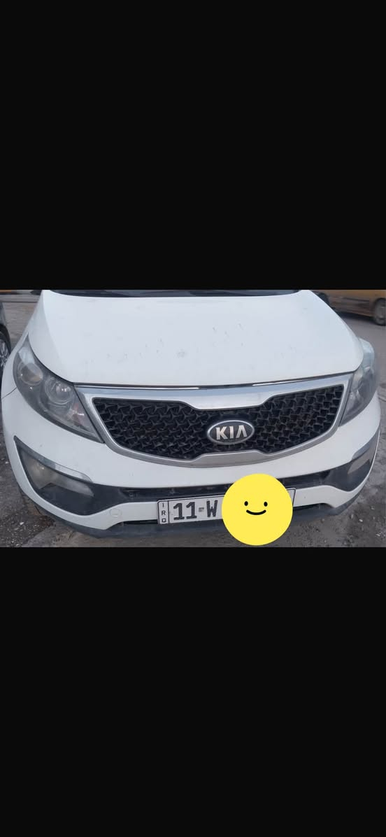 سلام عليكم سبورتج 14 فول بصمه شاشه بنرومه فول بيها صبغ ابيع حزام رقم بغداد محرك 2000 مكان سياره بغداد مابيها اي نقص رقم ***********
