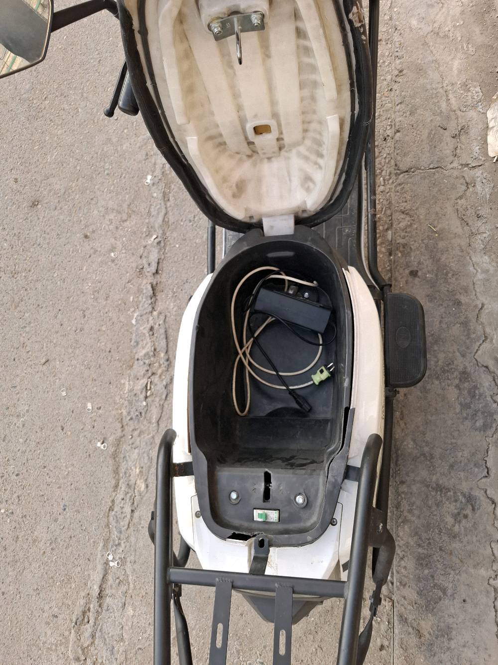 GT • مدرعة • ٦ بطاريات