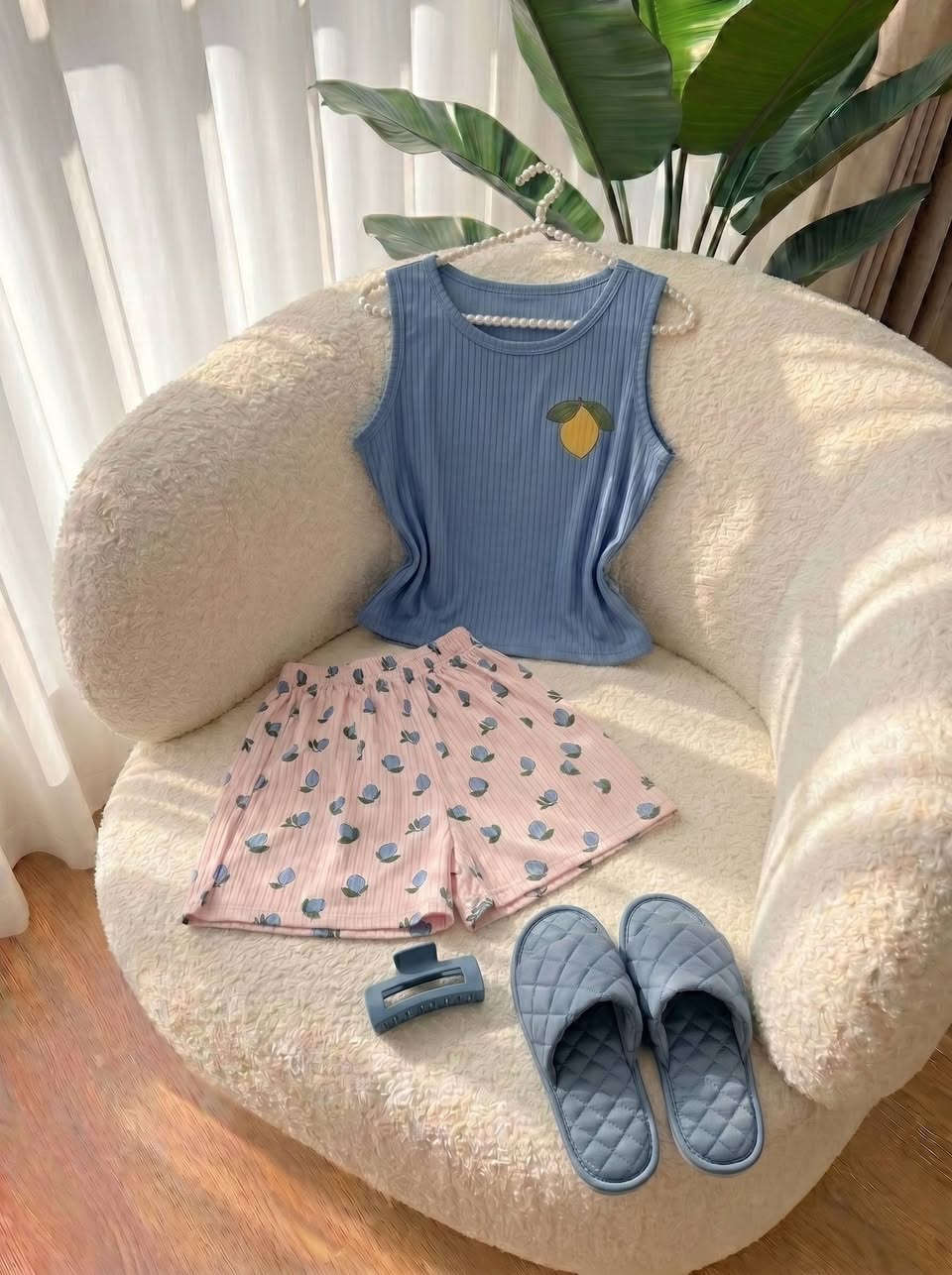 جملة 🔴 جملة 🔴 جملة
تراك شورت زبده خامه درجة اولى   
قياسات. .  M. L. XL. 2XL 
الدرزن 3 الوان  
للحجز والاستفسار مراسله الخاص
واتساب ***********
