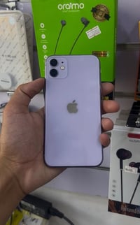 آيفون 11 • ١٢٨ • مبدل شاشه