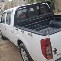 نافارا ٢٠٠٩ • محرك سليم • تواير جديدة