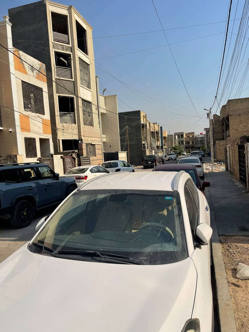 سلام عليكم
توسان2018 خليجي 
سياره جاهز من كلشي 
بيها ضربها بلجاملخ ما مصلحه
سياره تبريد ثلج 
قطعتين تبريد 
اشاره بلمري 
شاشه 
سياره جاهزه من كلشي
ترهم مراوس حسب القناعه
للاستفسار:***********
السعر:155 وقابل للتفاوض
مكاني بغداد  الغزاليه
