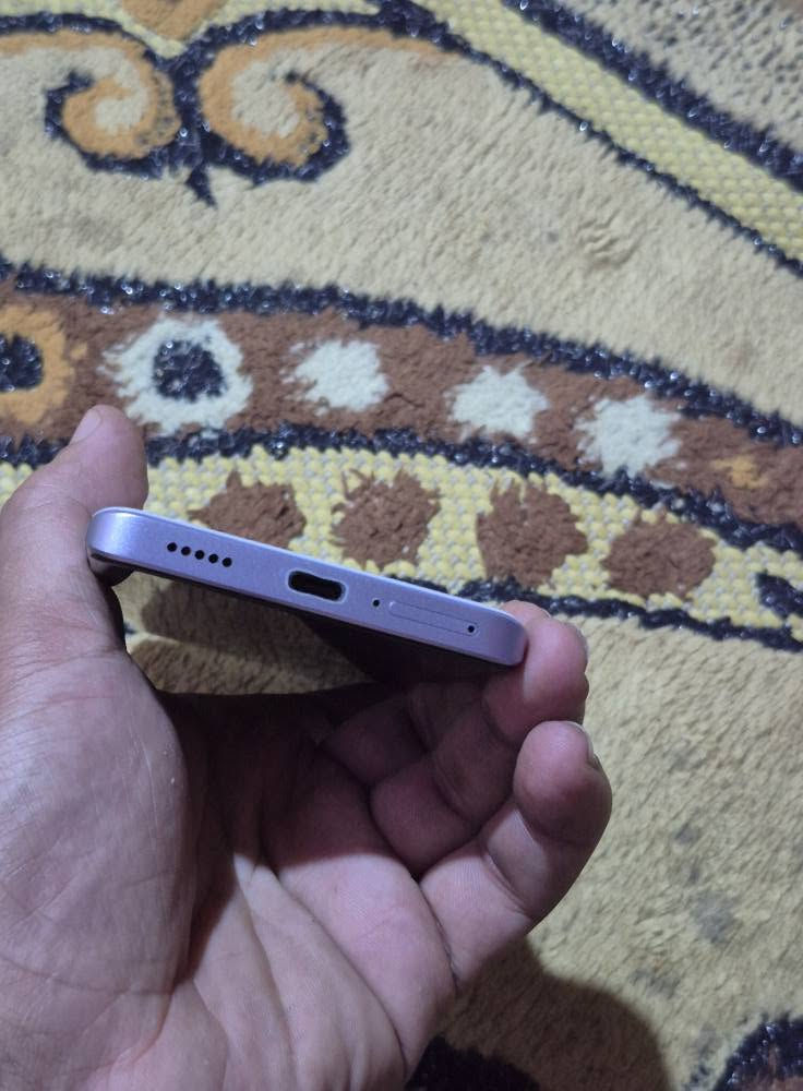 شاومي نوت 13برو بلص ذاكره 512يشغل120فريم جهاز نضافه فول مكفول من كلشي نسخه لجلد جهاز غني عن التعريف بيع او مراوس حسب الرغبه جهاز فقط ماويا شي فقط لاصق وحافضه عنوان بصره معقل سعر 350لاتصال*********** البصرة, العراق

