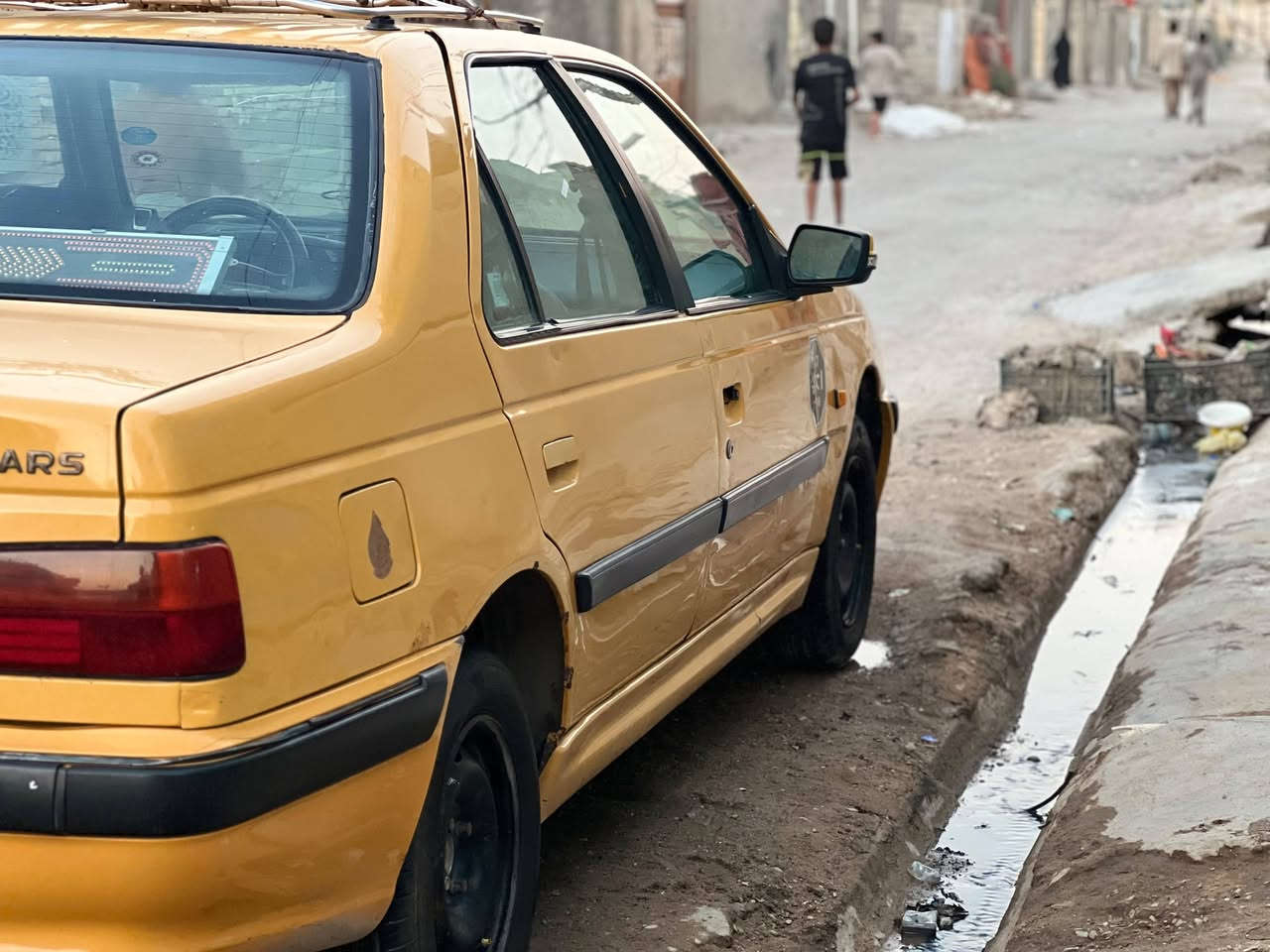 سلام عليكم
بيجو بارس 2015

سياوه جاهزه وخير من الله

تبريد ثلج

تخم تاير جديد

باتري جديد

بغداد المعامل الحسينه

***********
