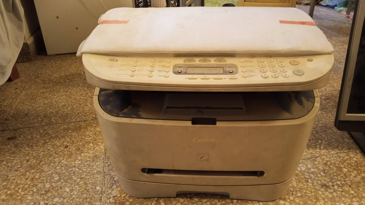 السلام عليكم عندي ذني طابعات 2hp وحدة canon  متروكات من فترة طويلة يفيدن اهل الصيانة وياهن 2 كيس حاسبة منضدي ايضا قديمات مع شاشة مع ستاند كمرا السعر 180 مكان بابل
***********
السلام عليكم عندي ذني طابعات 2hp وحدة canon  متروكات من فترة طويلة يفيدن اهل الصيانة وياهن 2 كيس حاسبة منضدي ايضا قديمات مع شاشة مع ستاند كمرا السعر 180 مكان بابل
