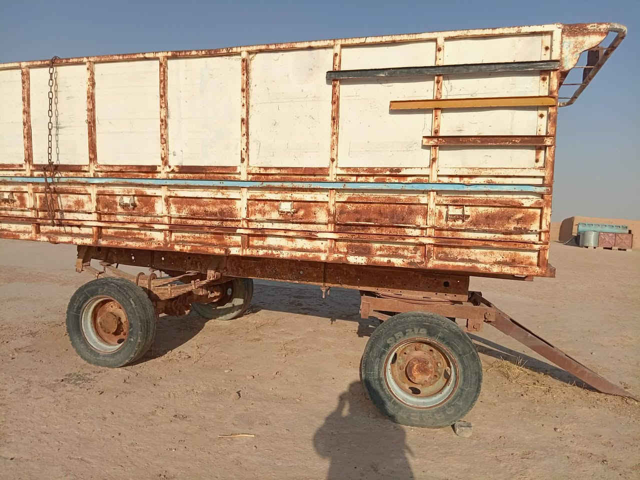 عربانه للبيع صينيه بلادي السعر مليونين وتواصل عل الرقم ***********
