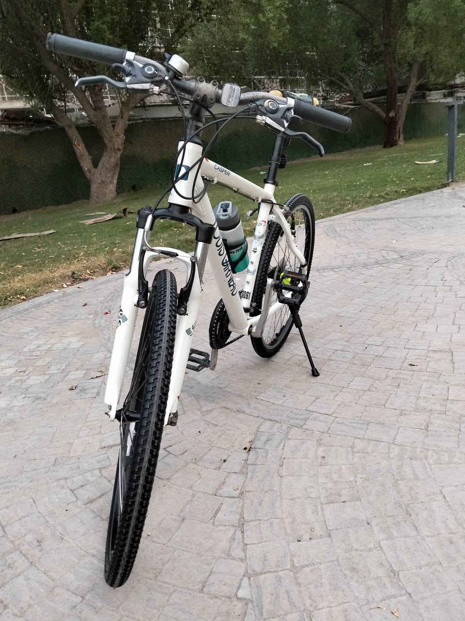 بايسكل ماركت لويز حجم 26 المكينه الخلفية 8 والماميه 3 دبل شغال بي تخم تاير جديد الشراي يطب خاص رقم تلفون ***********
