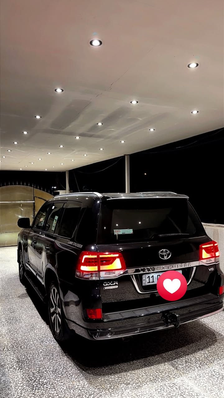 السلام عليكم
لاندكروز ٢٠١٩ بريم v8 مكينة ٤٦٠٠ لون اسود ملكي فول مواصفات ماشية ١١٦ حقيقي السيارة جديدة بدون اي نقص  بيها صبغ ب البنيد قليل اثر بلوكة واكعة ع البنيد الدعامية كفالة بدون دواخل بدون فتح البنيد بدون ضرر قياطين البنيد السيارة حلوة وجديدة رقم بغداد ب اسمي السعر ٣٩٨ وبيها مجال مكاني بغداد 
*********** هيثم
