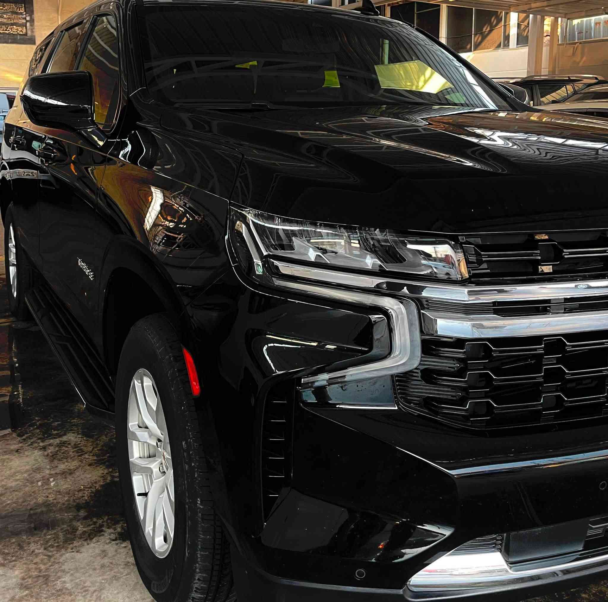 تاهو 2023LS
مكفوله من الصبغ والتبديل بيه شبر بارد جاملغ الخلفي 
ماشيه55000ميل 
السعر 42500$
***********
