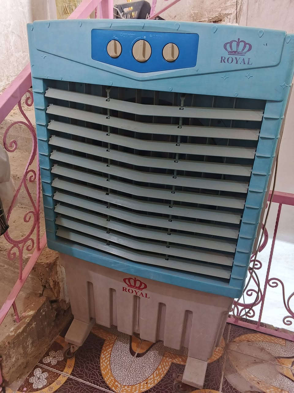 مبرده كونفره سعره 100 وبيه مجال ‏‪***********‬‏
