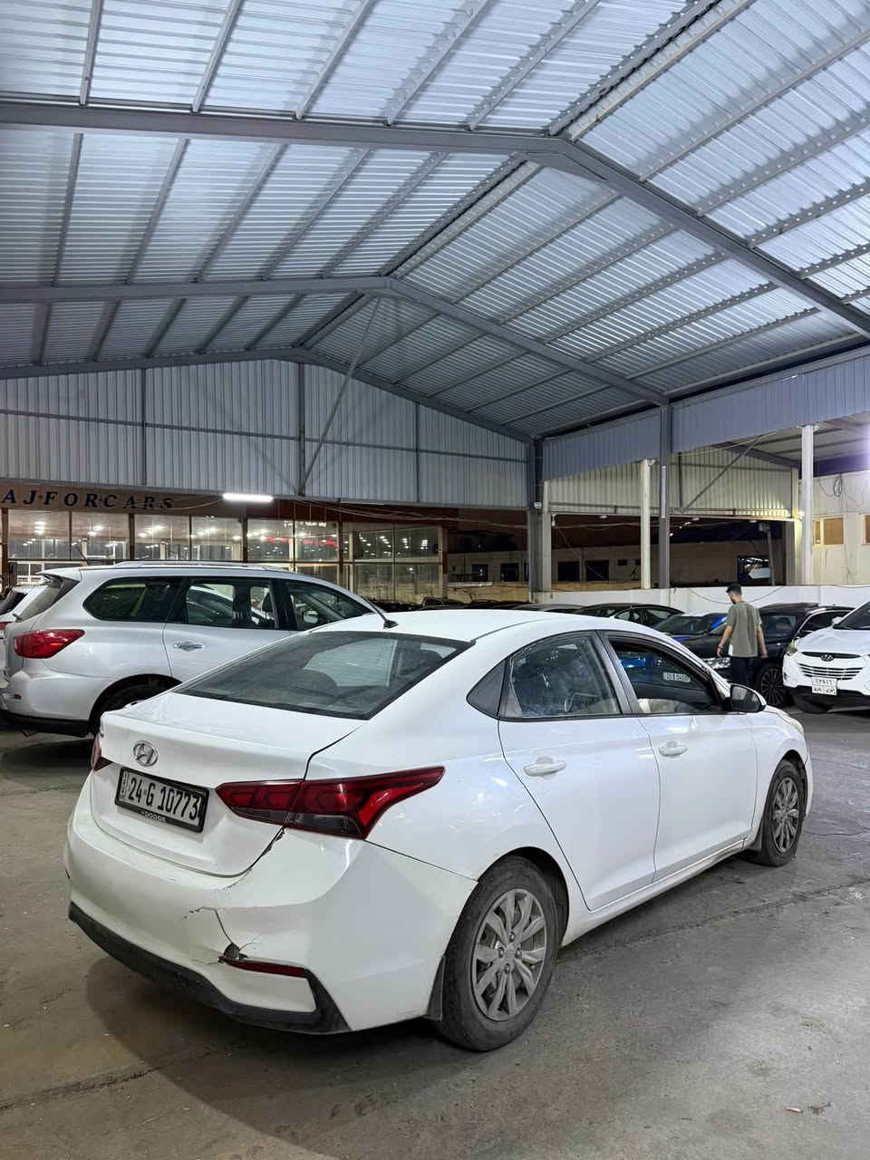 اكسنت موديل 2019 سياره بيها خمس قطعه بشرط بدون دواخل دون ارباك كير و محرك بشرط سياره اميريكي مكينه gdi  سياره كير و محرك و تبريد و كاهربايت بشرط سعر سياره 82 و بيها مجال ***********
