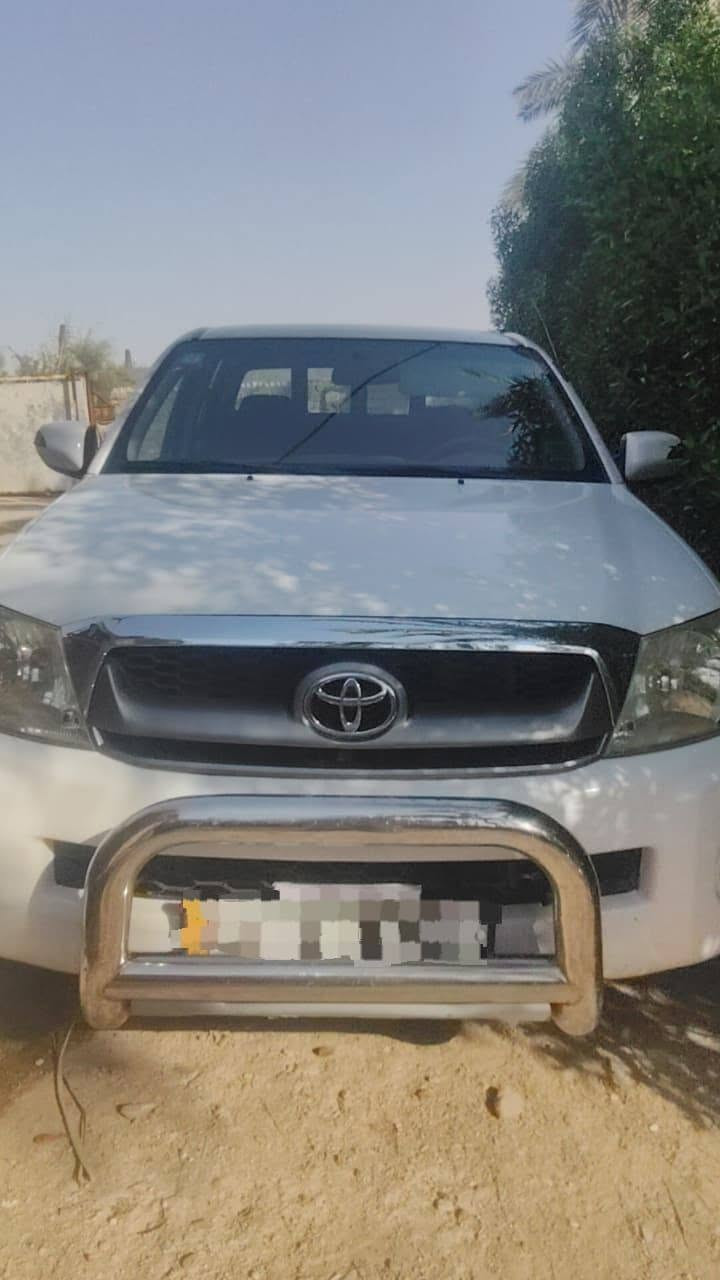 سلام عليكم للبيع بيكم موديل 20011
رقم نكليزي شاصي 19 كويتي مكينة لاتبخير ولا تنقيص 
كير عادي 
للتواصل خاص علا هاذ الرقم  ***********
