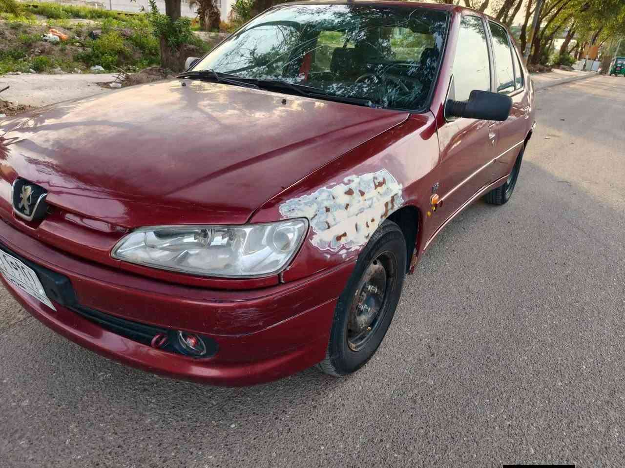 سيارة جاهزة نقصها بس تبريد
موديل 2001
مكينة وكير جدد
تخم تاير جديد
دوشمة كاملة جديدة
وباتري جديد 
بيع فقط ب26 ماينزل منها دينار 
مكانها بغداد ساحة عدن 
*********** بغداد, العراق
