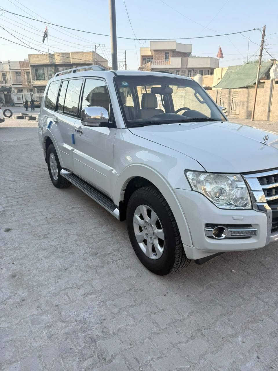 السلام عليكم باجيرو موديل 2015 حبتور محرك 6سلندر 3500 كير محرك على وضع الشركة سياره مكفوله من الضربه وصبغ والبارد   فتحة كشنات جلد  كشنات كهرباء كامره ٧راكب ٣قطع تبريد مري شفط دفع رباعي ٥ويل كب ثلاجه بالجكمجه حساس خلفي لايت زنون اصلي تخم تاير جديد دمام خلفي صدر خلفي امامي جديد رقم بغداد بسمي الجديد السعر 168 اوبيها مجال بسيط كلش رقم 📱 *********** الكورك بي وتساب ***********
