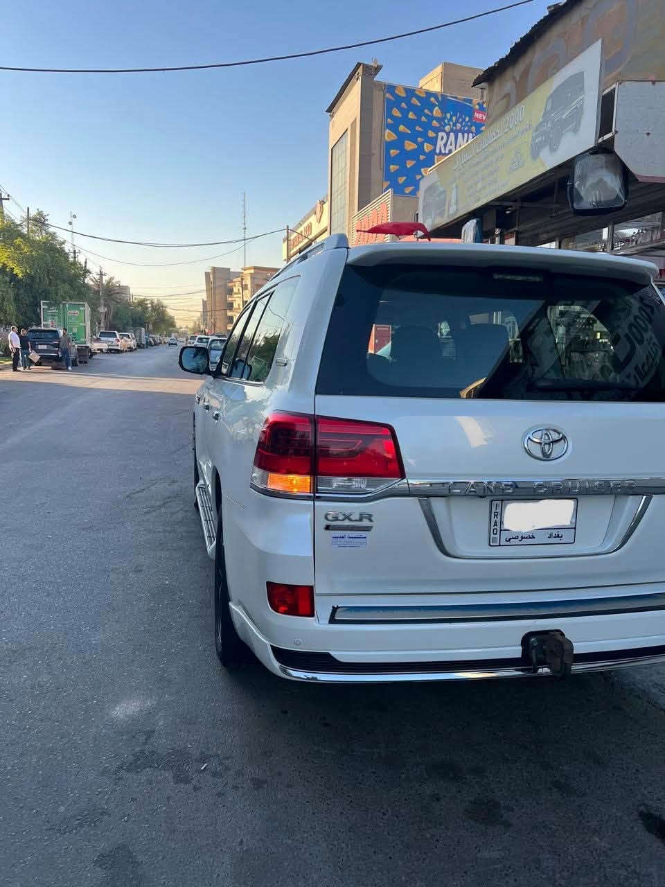 .
سلام عليكم لاندكروز موديل 21 كفاله بحرينيه رقم بغداد بسمي 
جاهزه من كلشي مكاني بغداد  البلديات ***********
