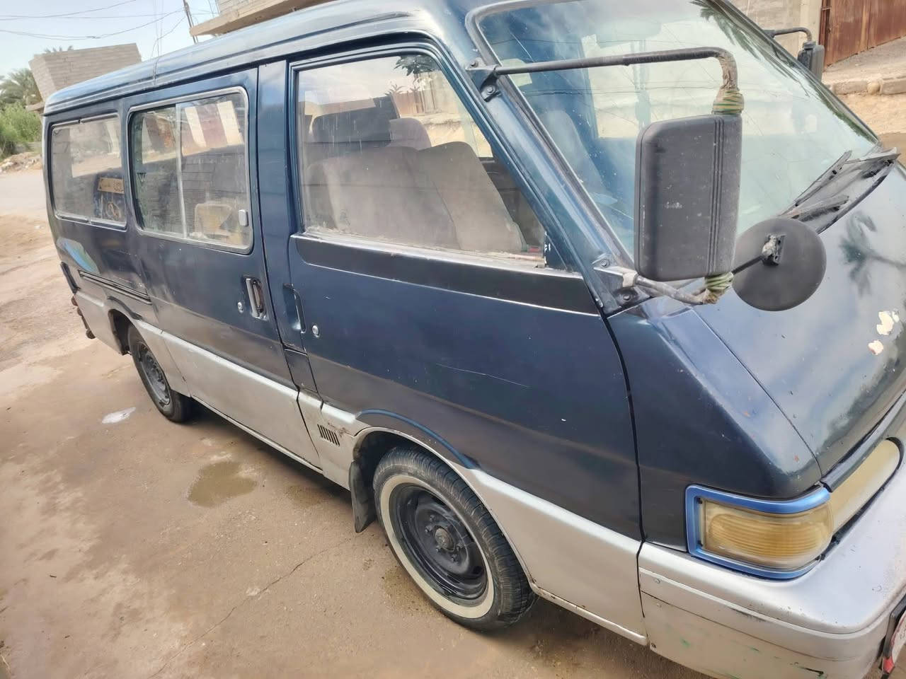 كيا بستا موديل 95
سنوية ل 28 بأسمي السياره 
باتري جديد تخم تاير اكسل كير
مكينة بدايه صرف
40$ وبيها مجال
***********
